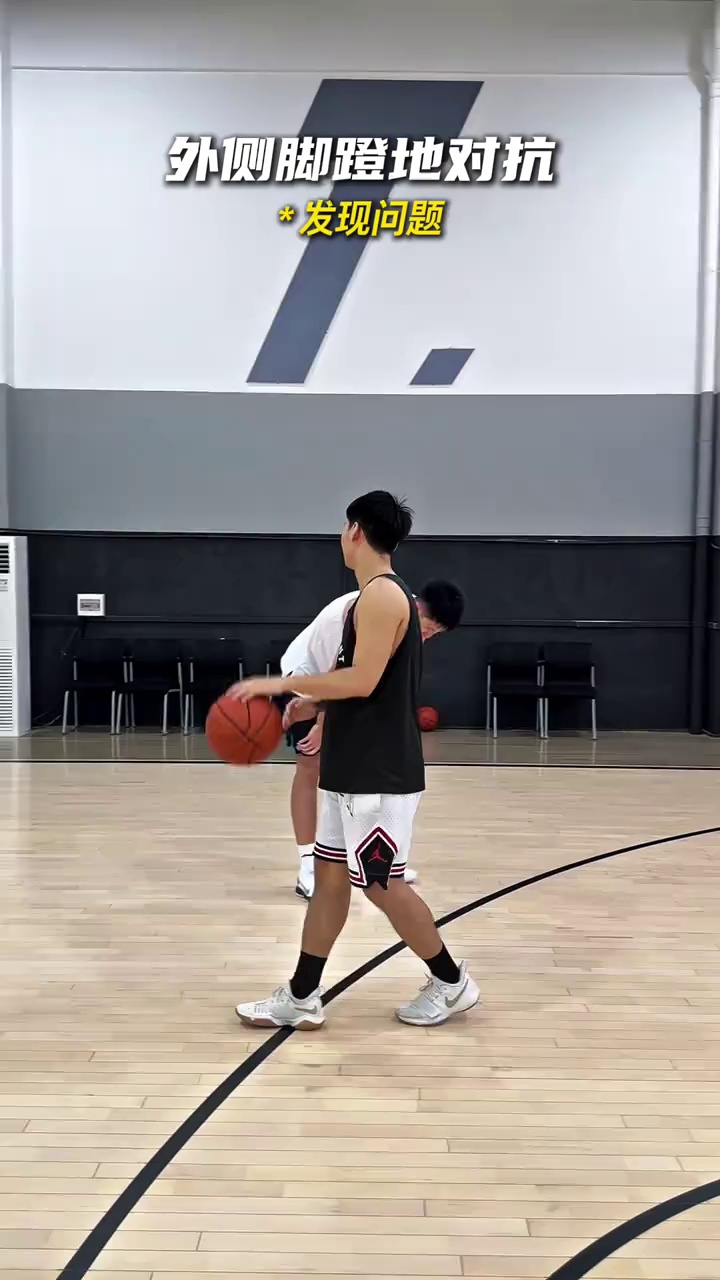 video-poster