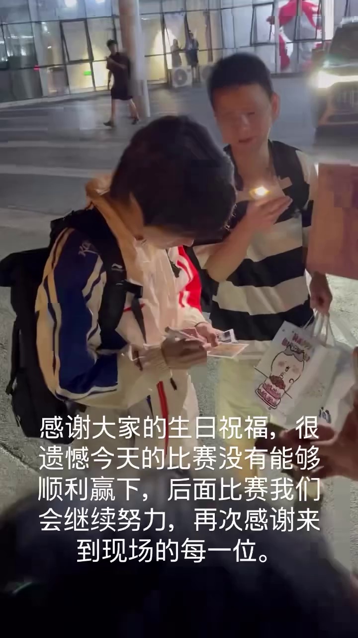 video-poster