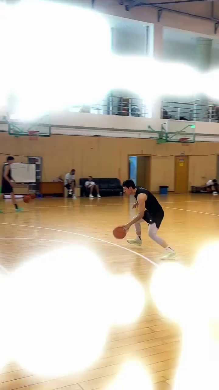 video-poster