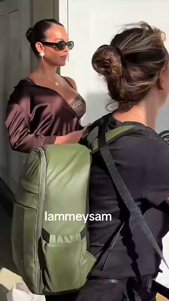 video-poster