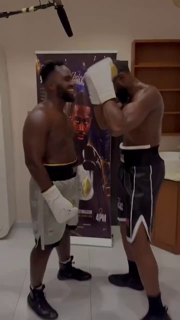 video-poster