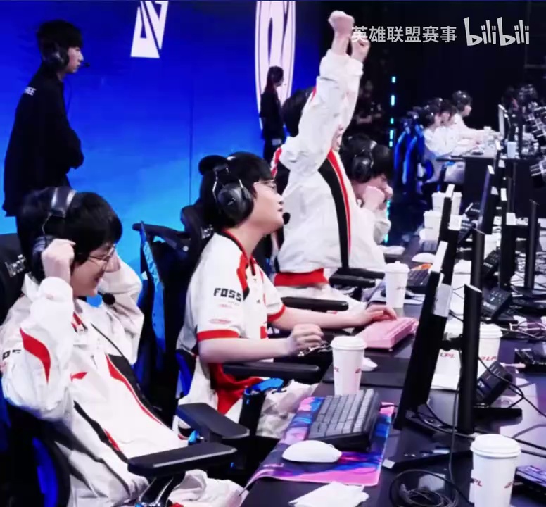 video-poster