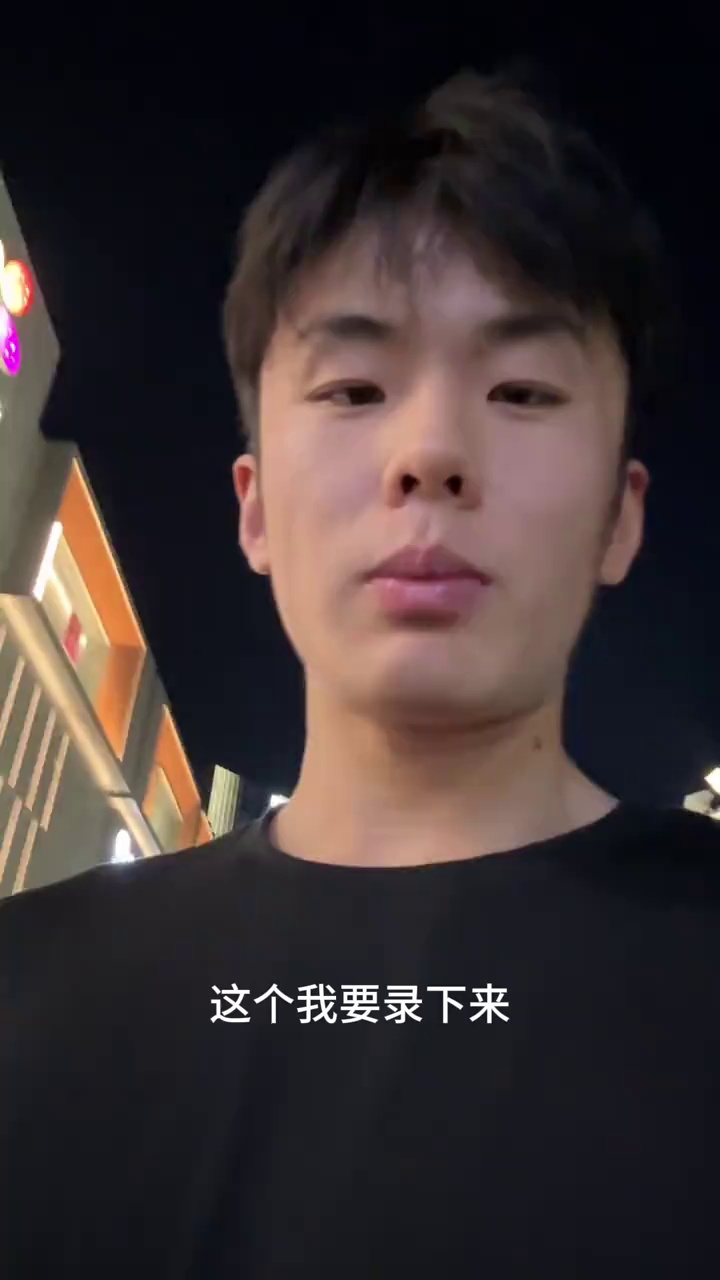 video-poster