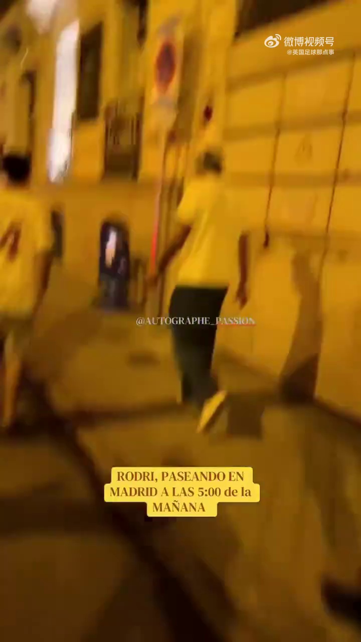 video-poster