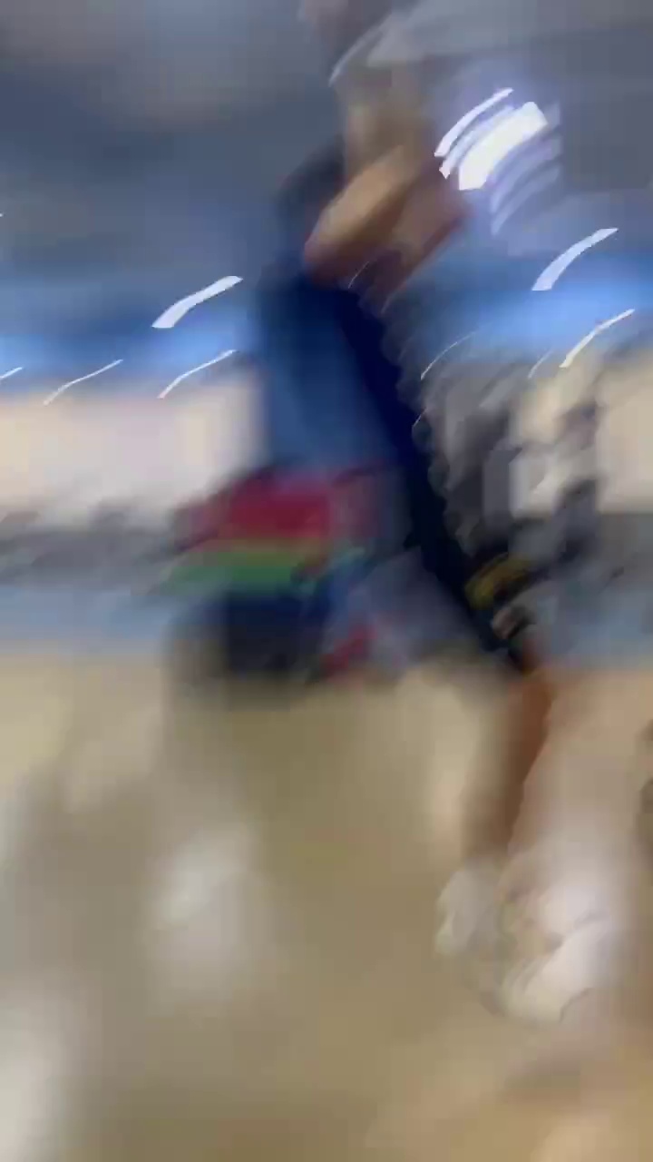 video-poster