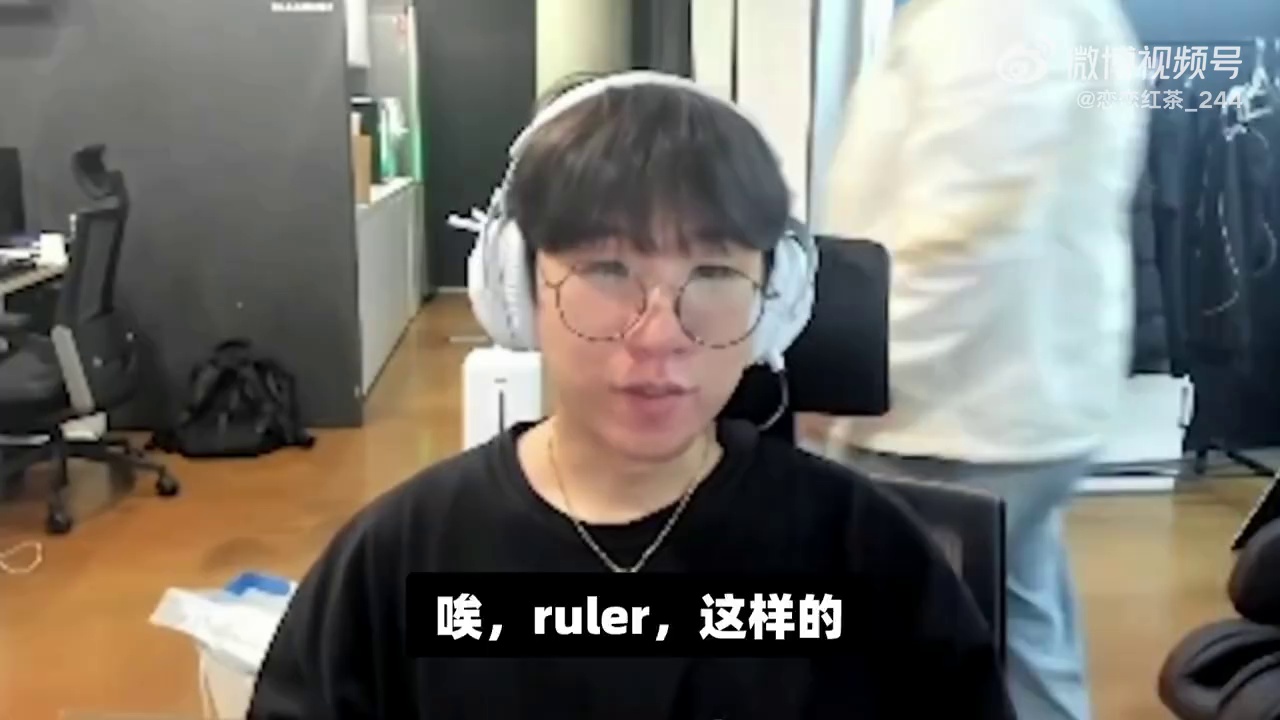 video-poster