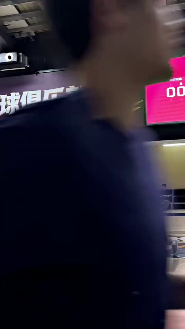 video-poster