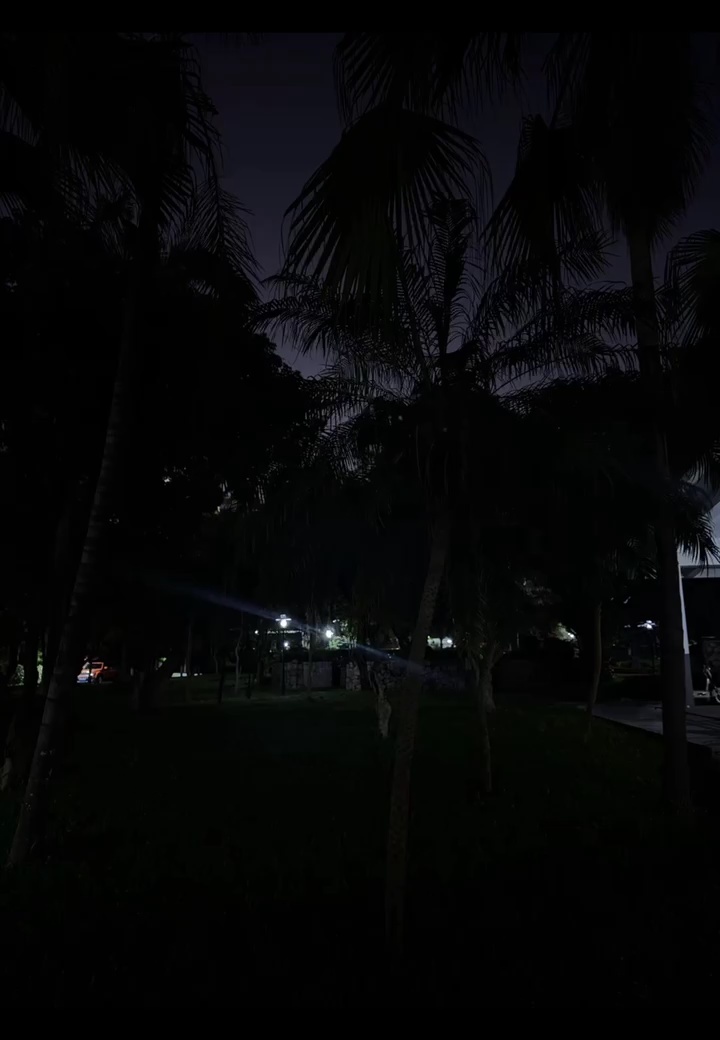 video-poster