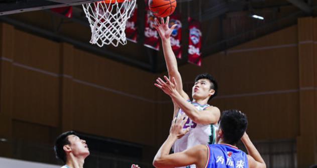 话题团 Cba第一阶段落下大幕 谁是本阶段最让你惊喜的球队和球员 虎扑