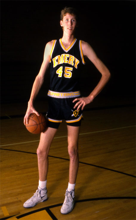 肖恩-布拉德利:巨人的烦恼