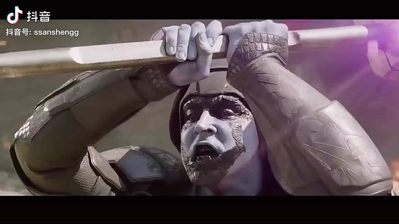 闪电连五鞭年轻人耗子尾汁