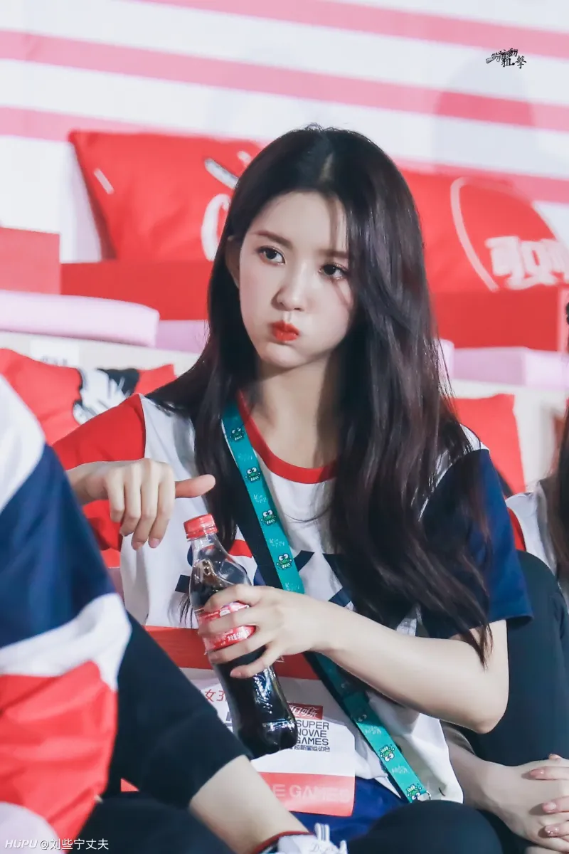 0815 超新星day2依旧是绝美刘些宁 综艺圈 虎扑社区 0815 超新星day2依旧是绝美刘些宁 综艺圈 虎扑社区