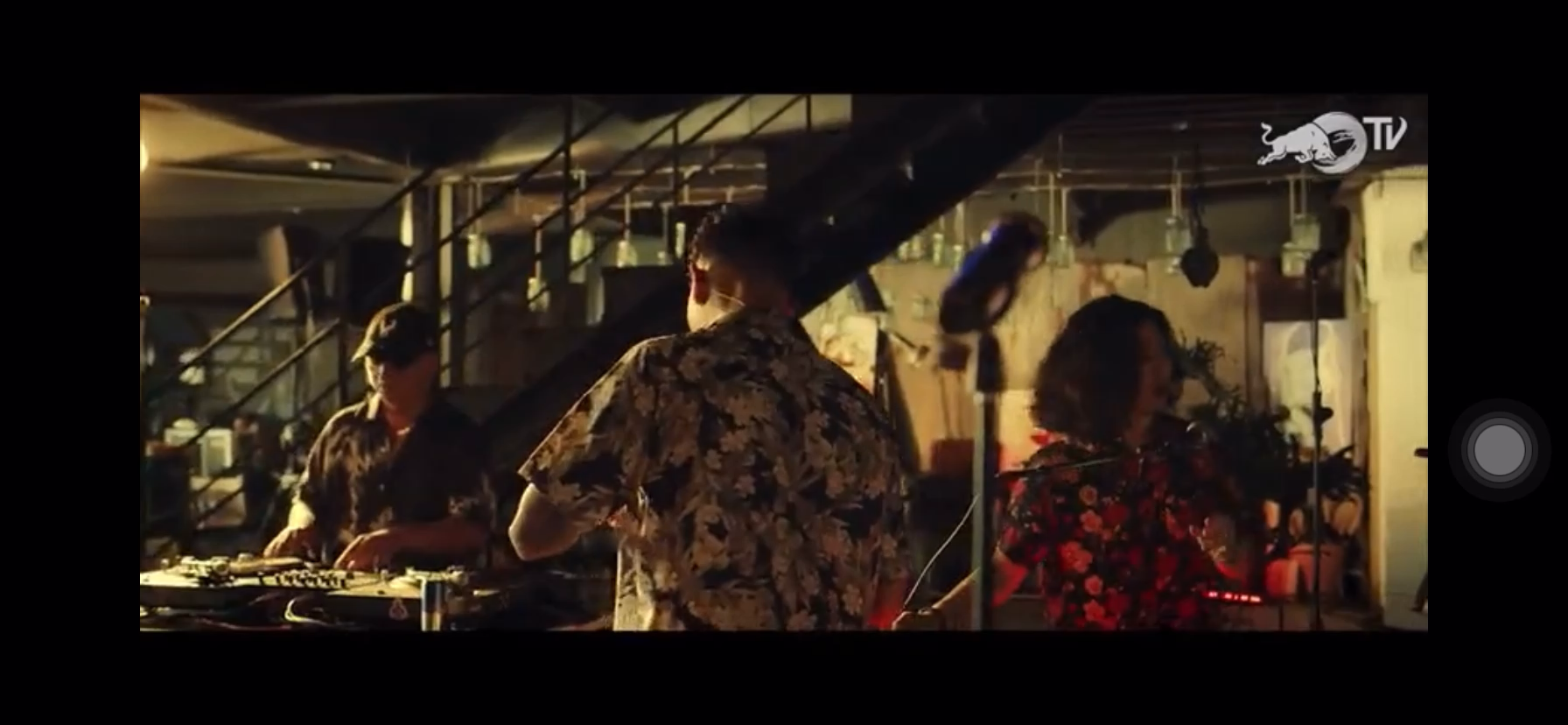 video-poster