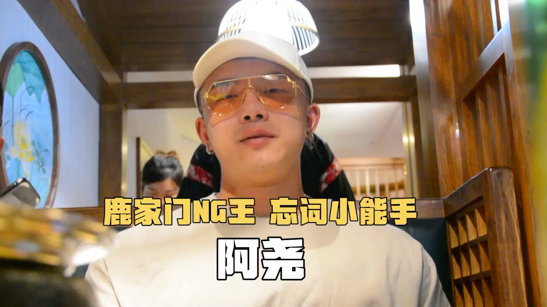 video-poster