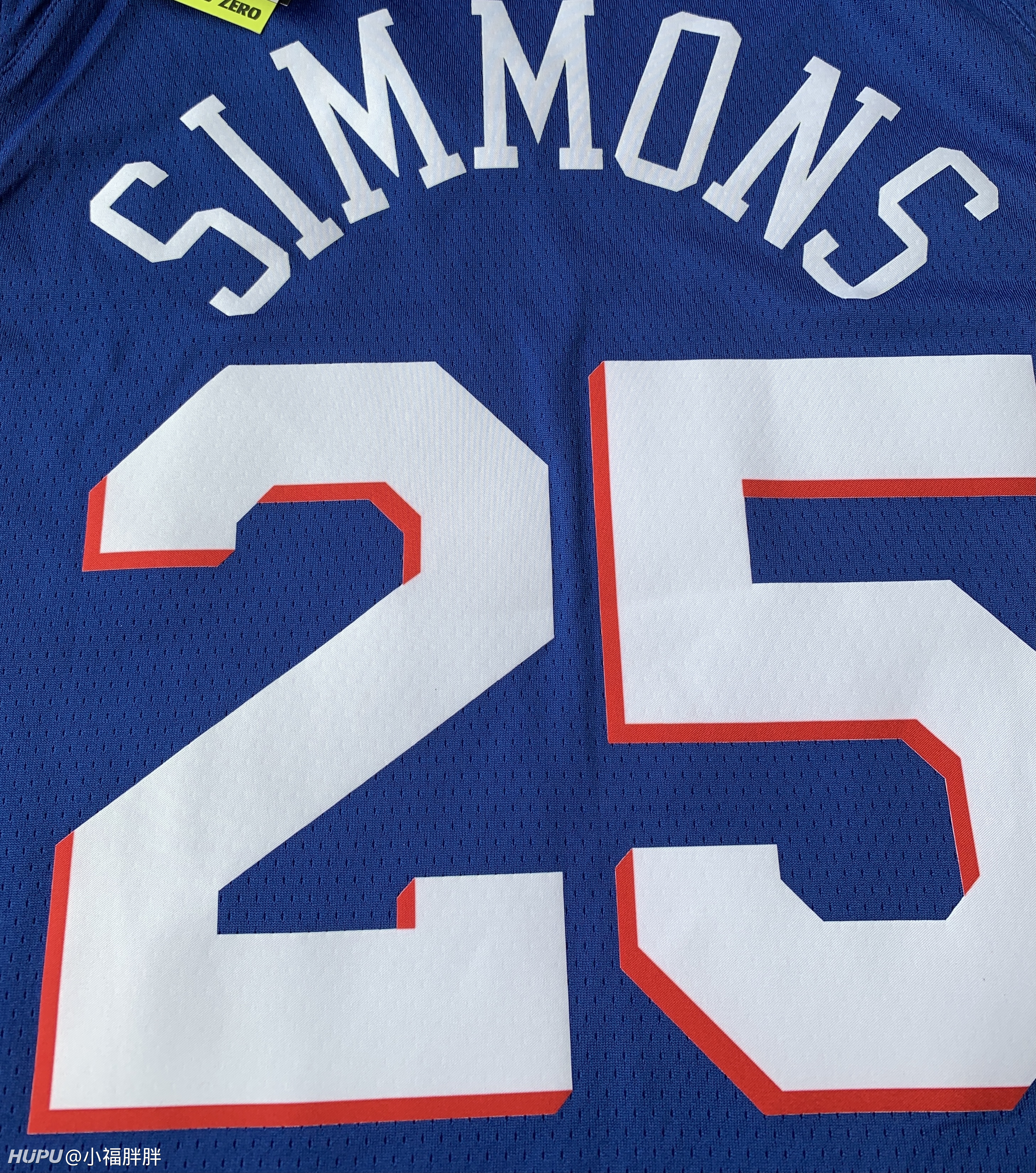 25日晚劫镖西蒙斯sw球衣全新带吊牌2xl码250起拍