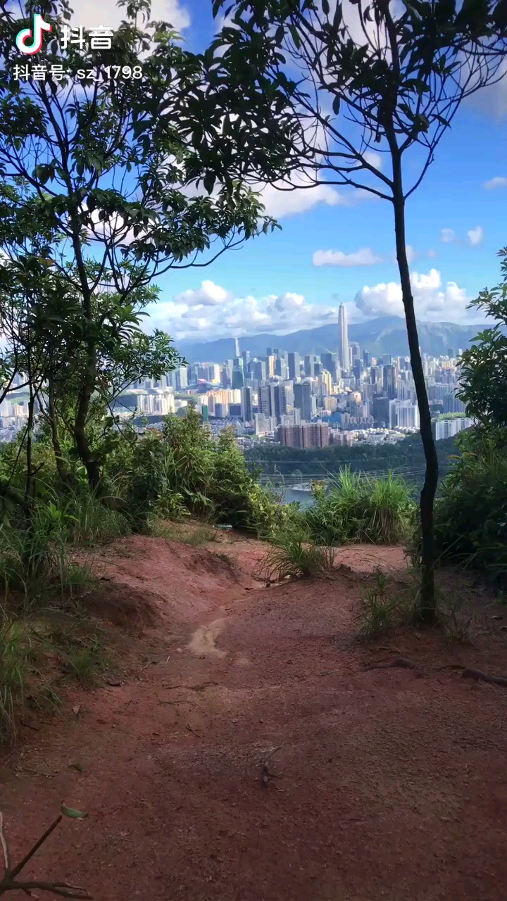推荐一个深圳最美打卡点长岭陂徒步过去1个半小时即可到达的地方