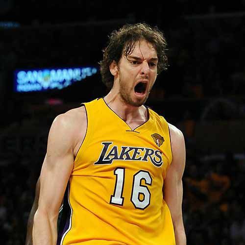 加索尔值得在湖人退役球衣吗