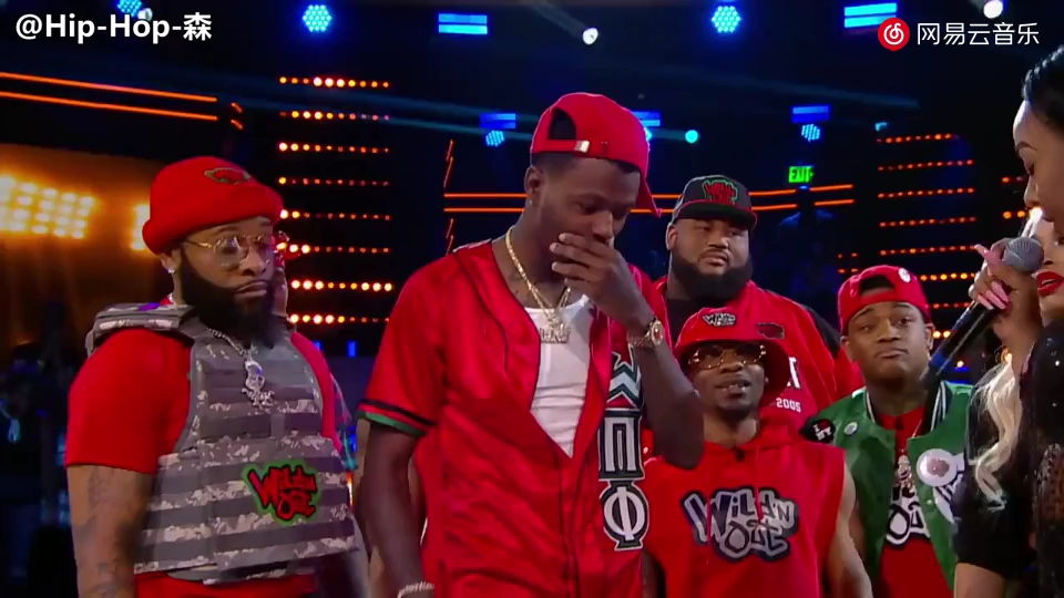 中字这次分男女两队进行freestylebattle