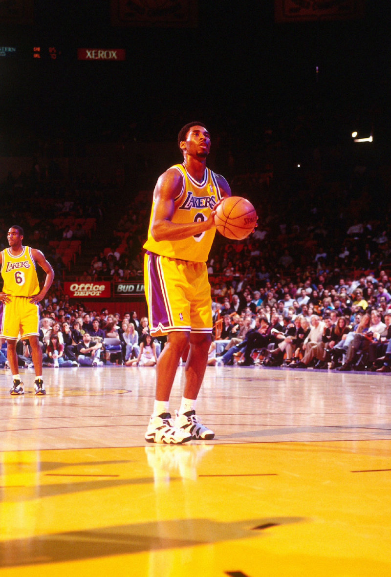 发一下科比的高清图～稀有哦