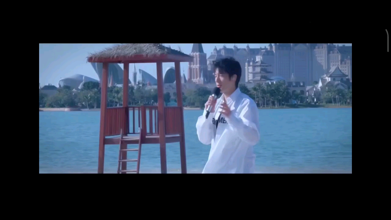 video-poster