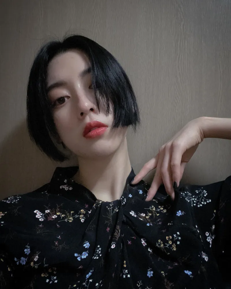 求三吉彩花的高清大图 步行街主干道 虎扑社区
