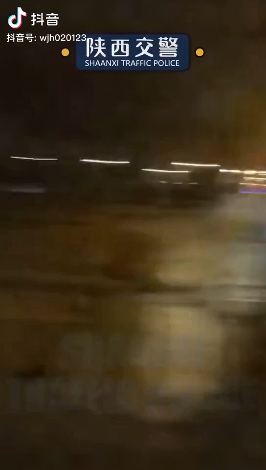 video-poster