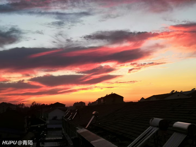 给对方发晚霞意味着什么 虎扑