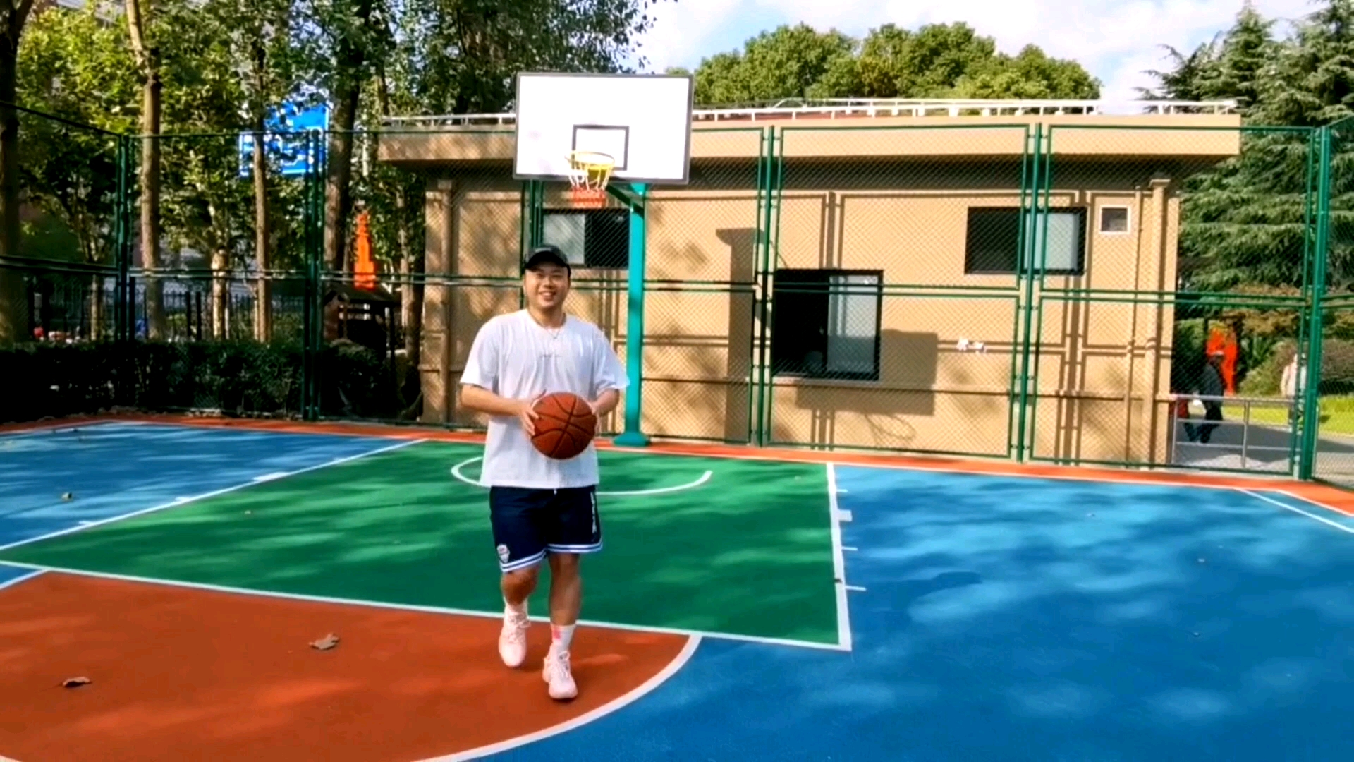 video-poster