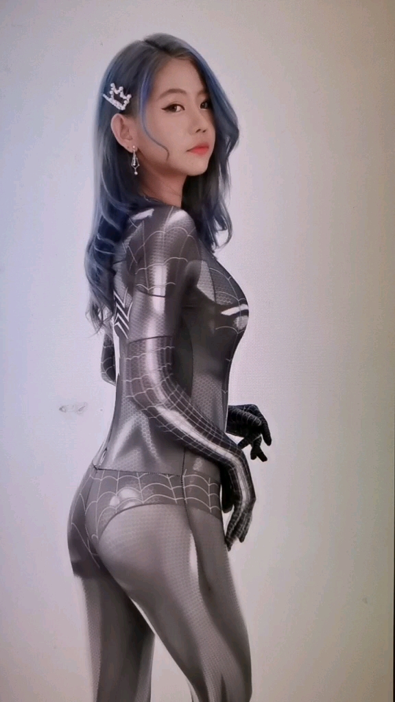 video-poster
