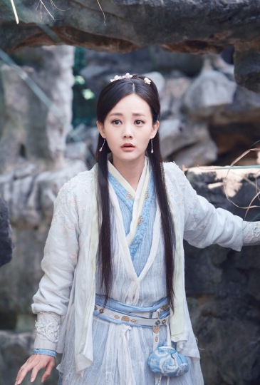 【李一桐专楼】『十号』—最新资讯丨影视丨剧集丨路透丨集中讨论大楼