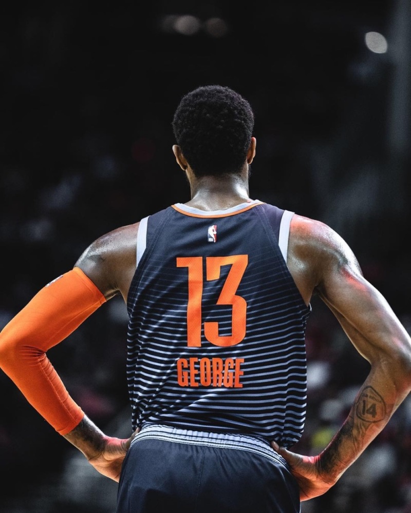 跪求英格拉姆壁纸