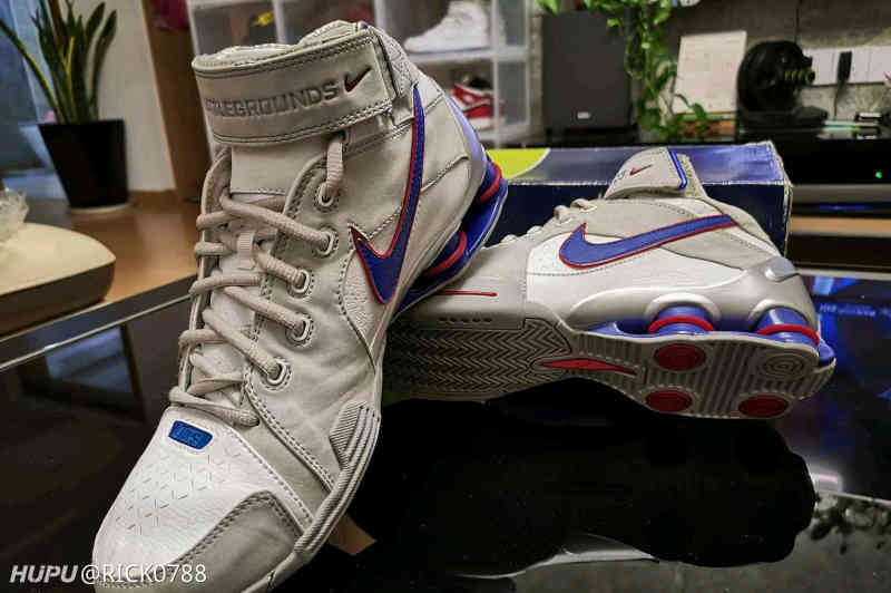 易建联球鞋分享1- nike shox xplosive -2004年雅典奥运会,那年17岁