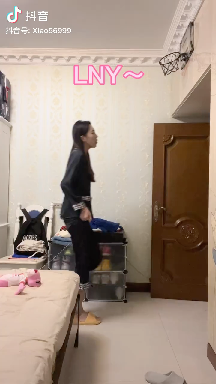 video-poster